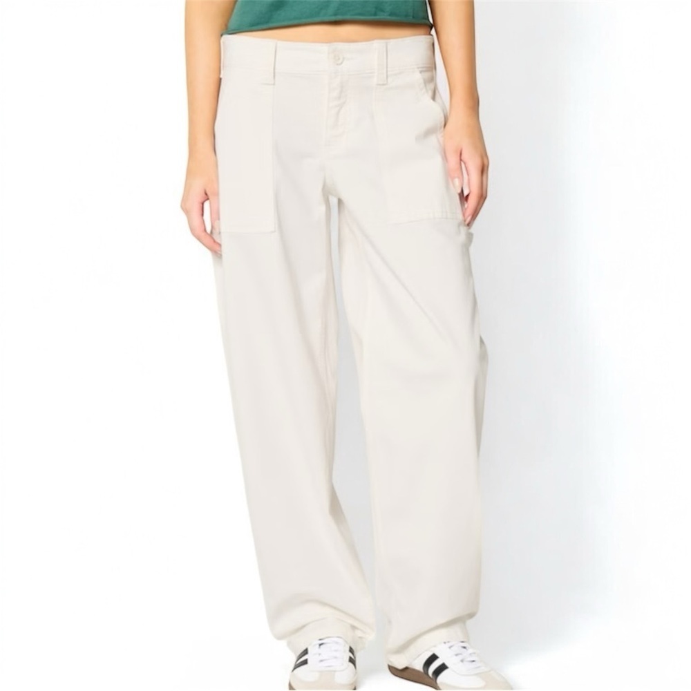 Hollister Women's Low-Rise Tapered Baggy Carpenter Pants